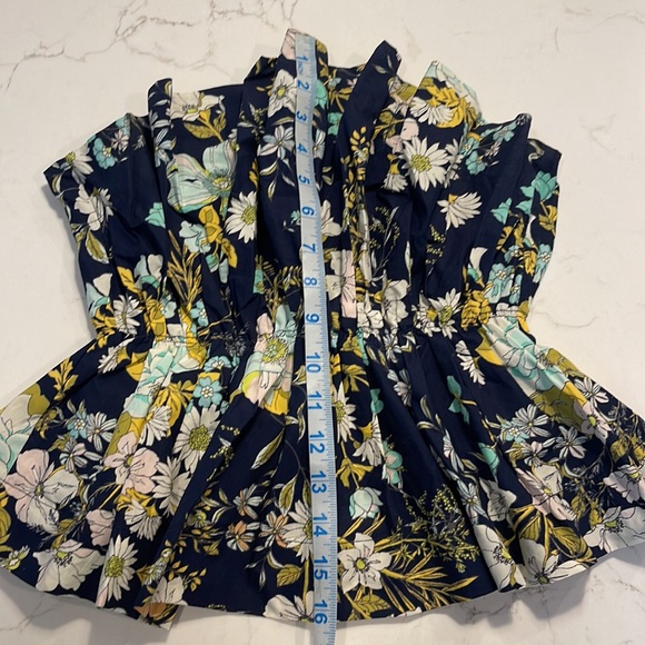 🦋 Ruffled tube top with peplum - Picture 11 of 12